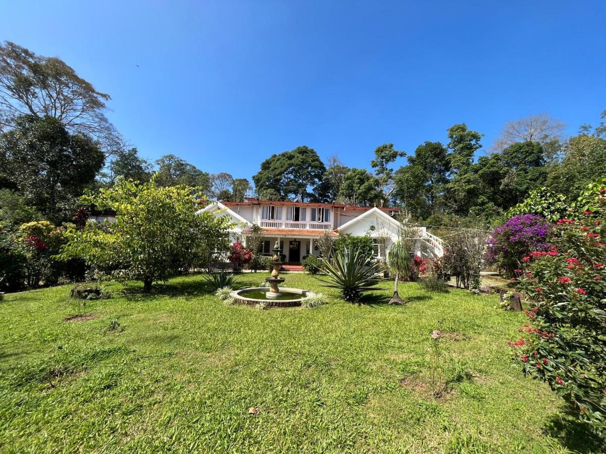 Robin Woods Homestay Szaklespur Kültér fotó
